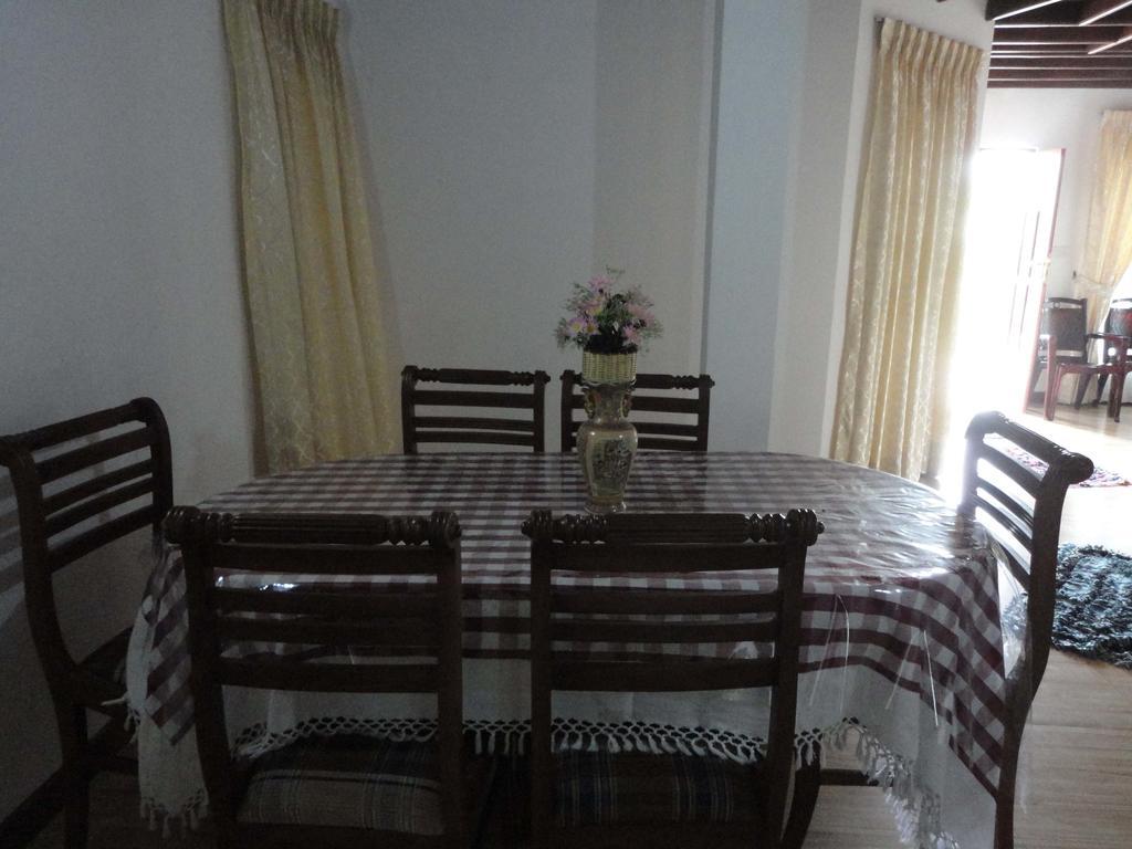 Eranga Guest Hotel Nuwara Eliya Kültér fotó